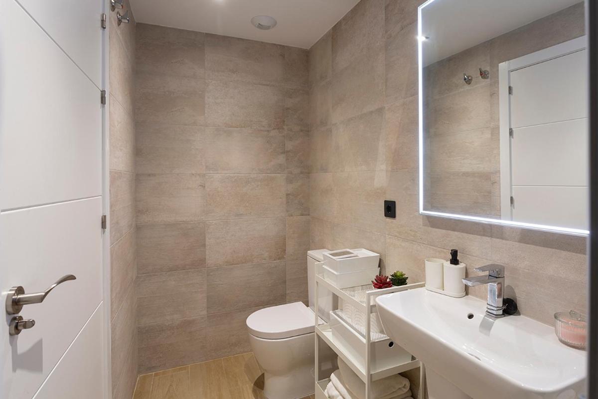 Private & Pool Goyeneta Sevilla Urban Apartment Eksteriør billede